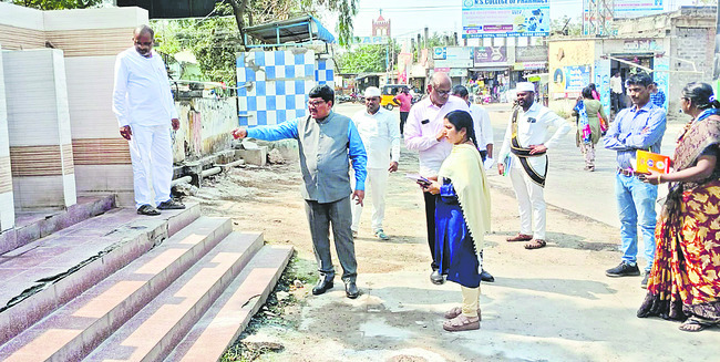 వీధి కుక్కల స్వైరవిహారం 2