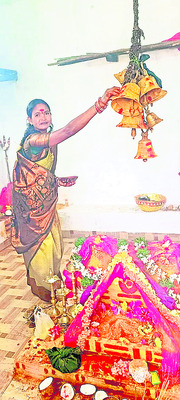 కొనసాగుతున్న భక్తుల రద్దీ2