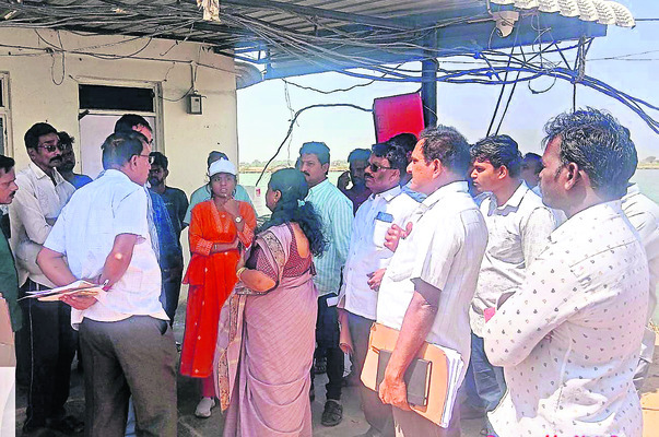 జేఈఈ మెయిన్‌లో 300కు 300 మార్కులు 1