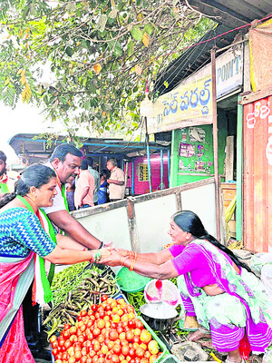 ప్రచార పదనిసలు1