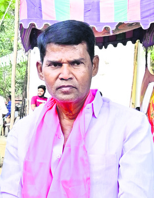 పోటీలో బంధువులు.. రక్త సంబంధీకులు3