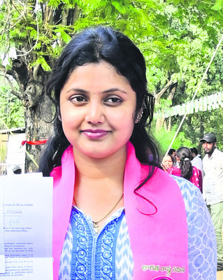 పోటీలో బంధువులు.. రక్త సంబంధీకులు4