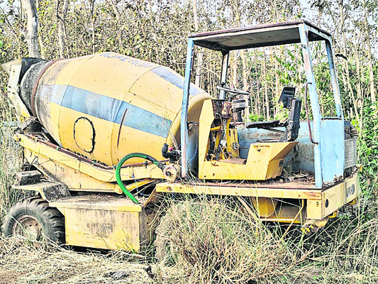 ప్రజలు ప్రశ్నిస్తేచాలు... ఇదిగో పనులు పూర్తి చేసేస్తామం1