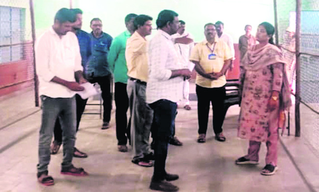 ఎన్నికల ఏర్పాట్లపై  అదనపు కలెక్టర్‌ ఆరా
1