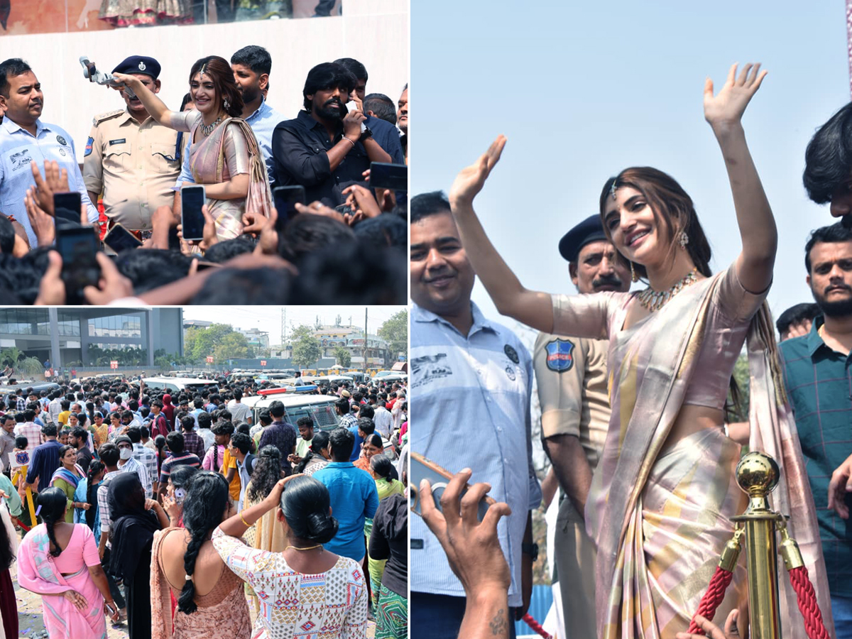 Actress Sreeleela creates a buzz at a shopping mall opening1