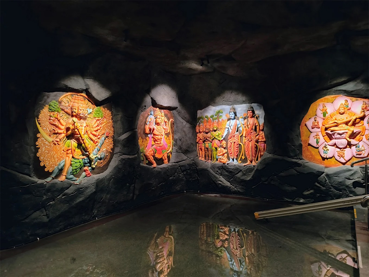 Devotional : Marakata Anjaneya Swamy Temple in Dundigal HD Photos11