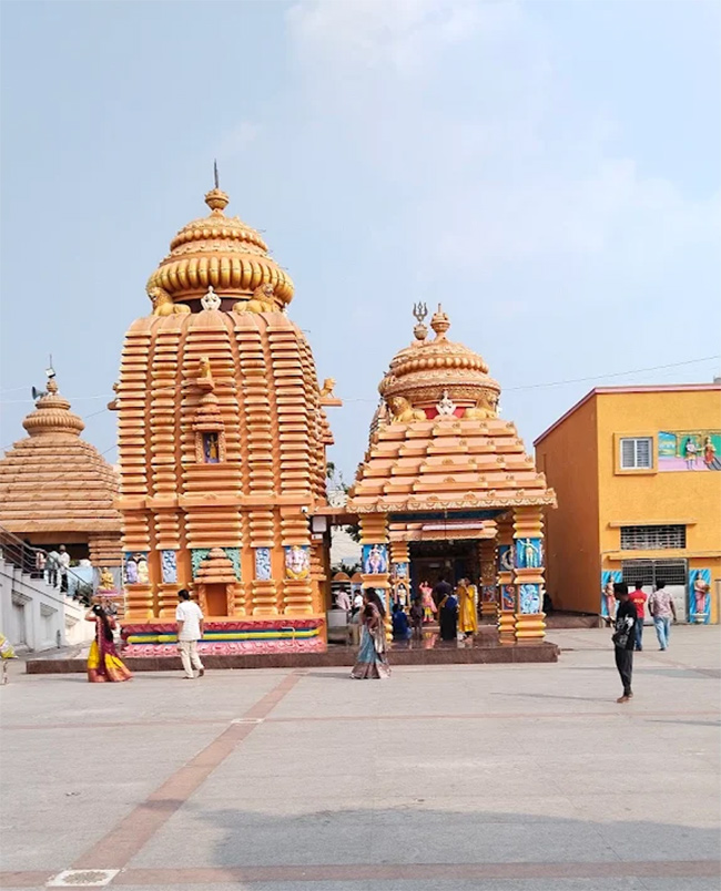 Devotional : Marakata Anjaneya Swamy Temple in Dundigal HD Photos12