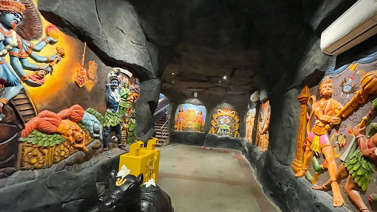 Devotional : Marakata Anjaneya Swamy Temple in Dundigal HD Photos23