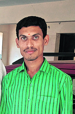 ఆయిల్‌పామ్‌ వెలవెల2