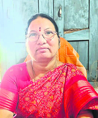 అక్షరాలు నేర్చుకుంటున్నం
1