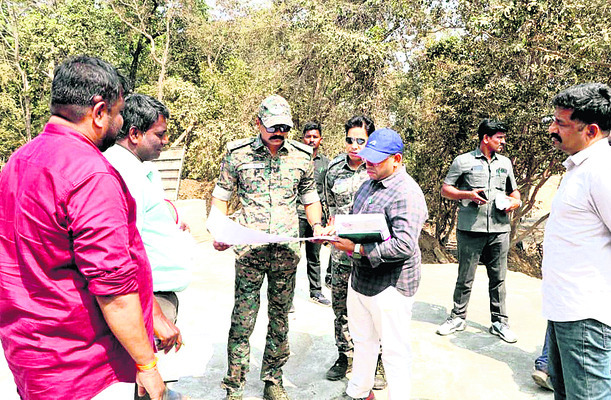 వంతెన నిర్మాణ పనుల పరిశీలన 1