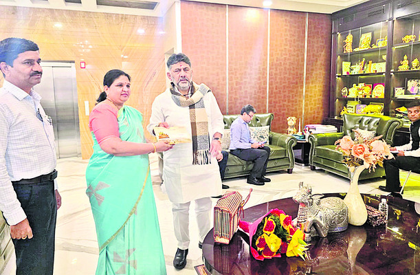 హంపీ ఉత్సవాలకు ఆహ్వానం 2