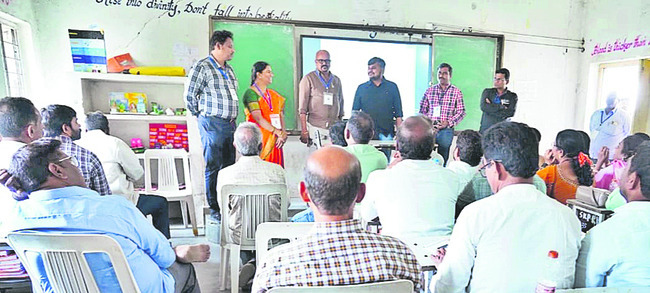 చెరువు భూములు  ఆక్రమిస్తే కఠిన చర్యలు
1