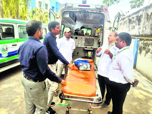 ఘనంగా పాఠశాల వజ్రోత్సవాలు2