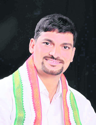 భార్యల స్థానంలో భర్తలు.. భర్తల స్థానంలో భార్యలు 1