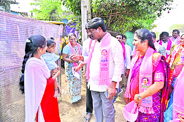 ప్రచార పదనిసలు1