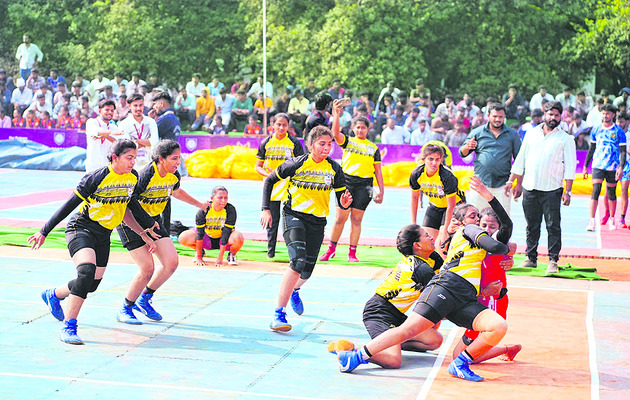 సందడిగా విజ్ఞాన్‌ మహోత్సవ్‌ 1