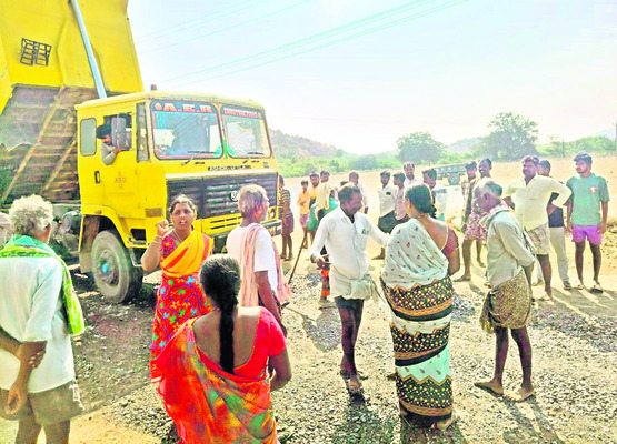 మొక్కజొన్న పంట దగ్ధం2