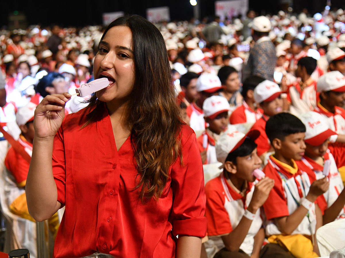 Arun Icecreams Sets Guinness Record at Hyderabad Event13