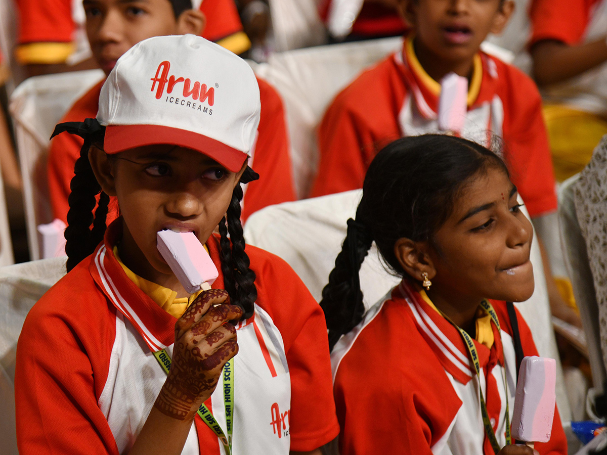 Arun Icecreams Sets Guinness Record at Hyderabad Event17