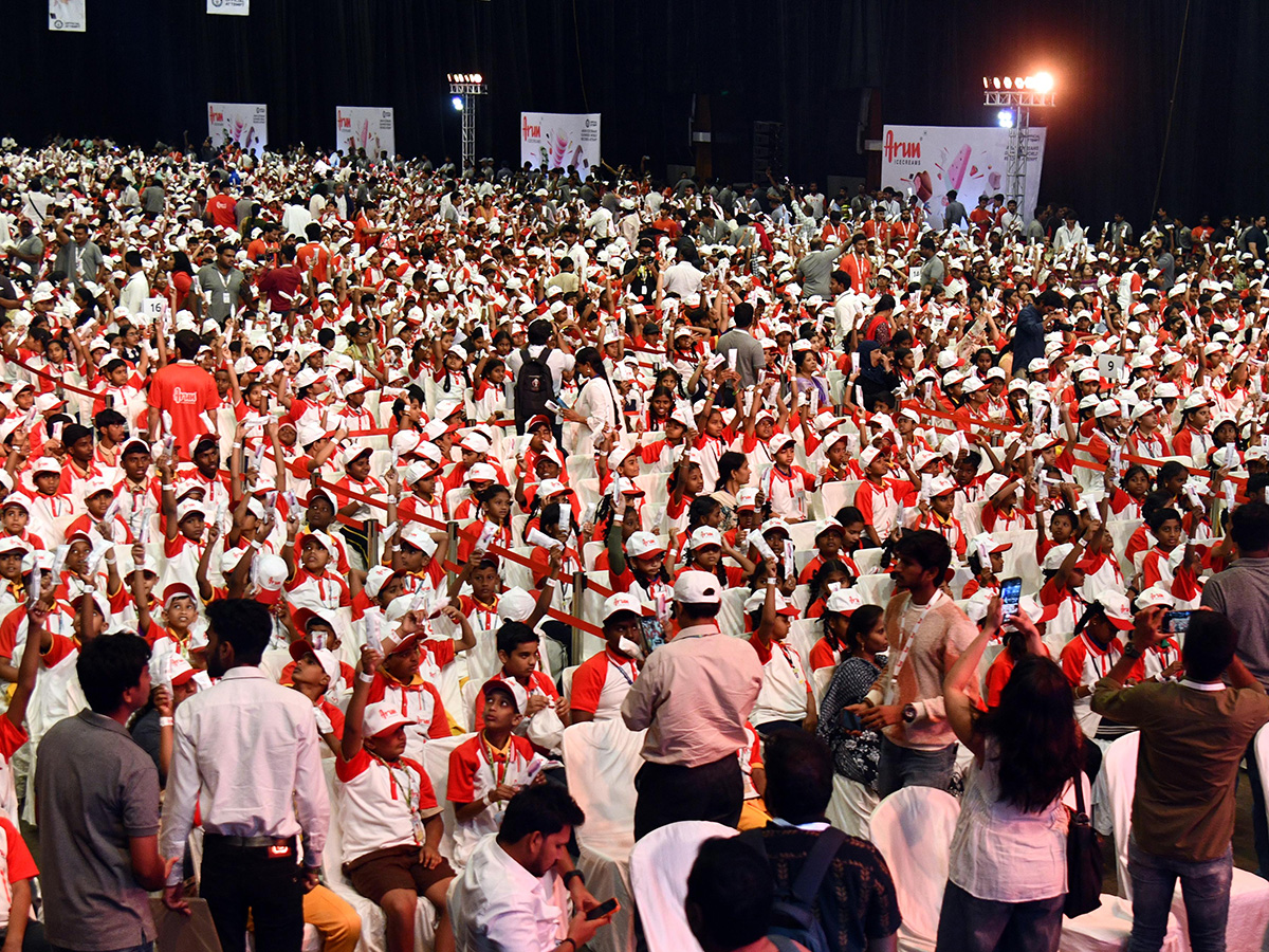 Arun Icecreams Sets Guinness Record at Hyderabad Event22