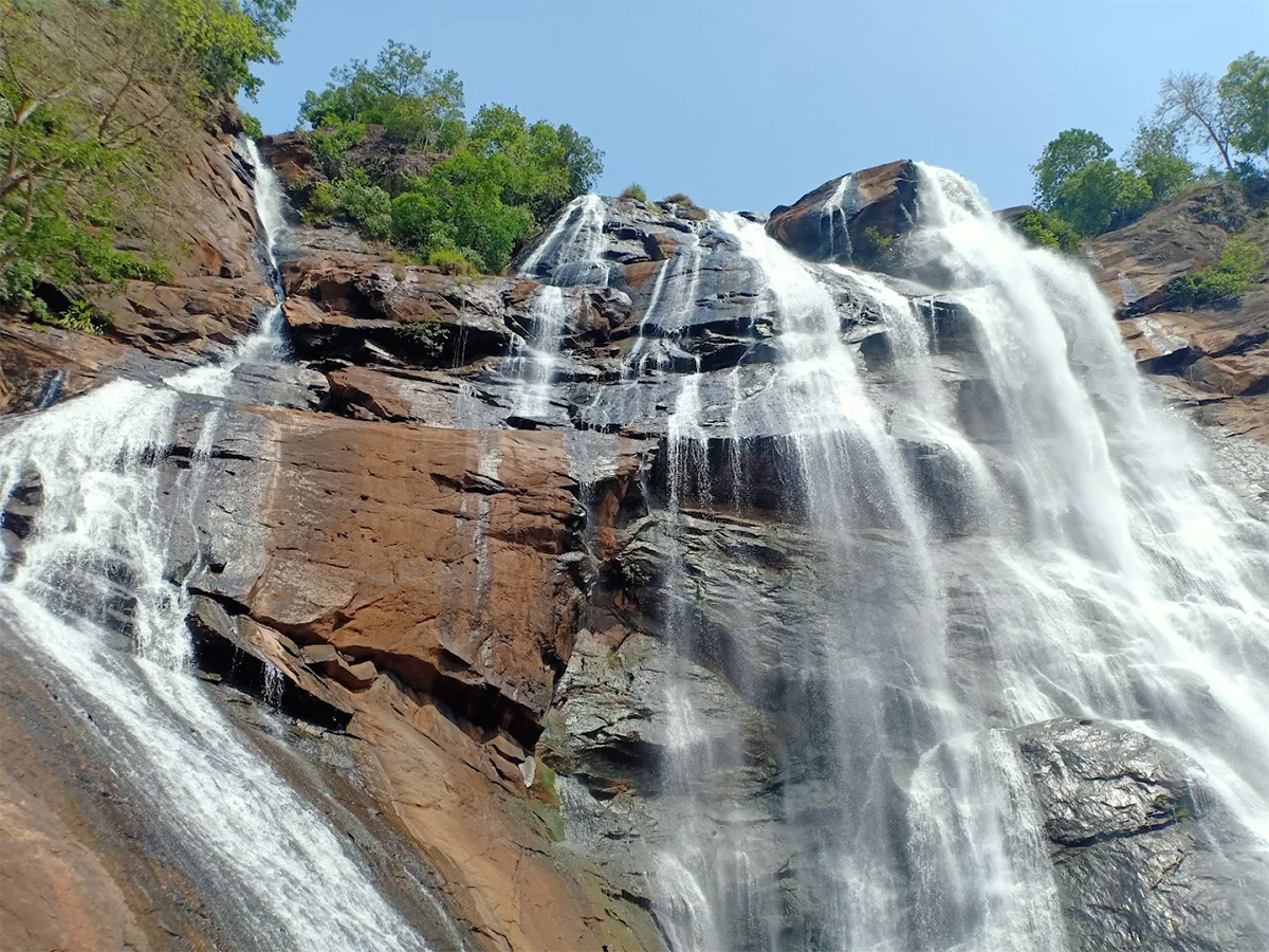Tarabu Waterfalls Andhra Pradesh HD Photos25