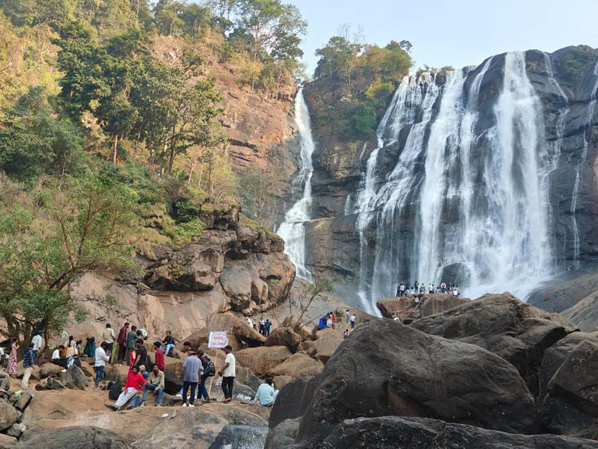 Tarabu Waterfalls Andhra Pradesh HD Photos5