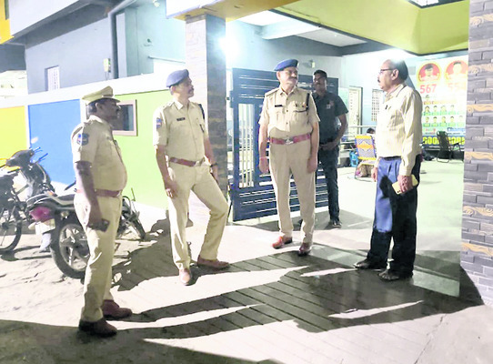 చట్టాలపై అవగాహన అవసరం 1