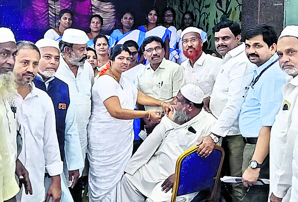 పేకాట రాయుళ్ల అరెస్ట్‌ 2