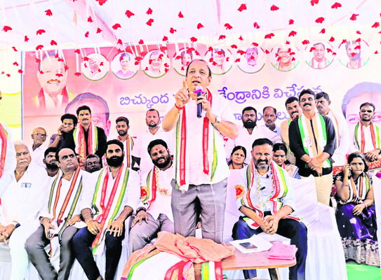 ఎల్లారెడ్డిపై ఎగిరేది కాంగ్రెస్‌ జెండా 
1