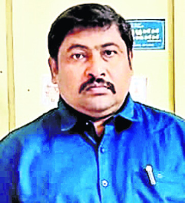 తీవ్ర మానసిక ఒత్తిడి 
1