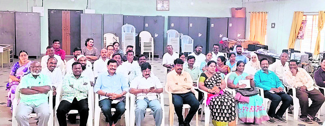 బాధితుల ప్రయోజనాలు కాపాడాలి1