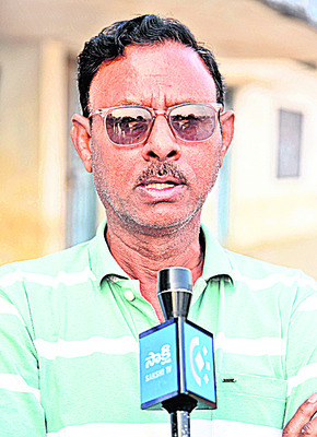 ప్రలోభాలకు దూరంగా..11