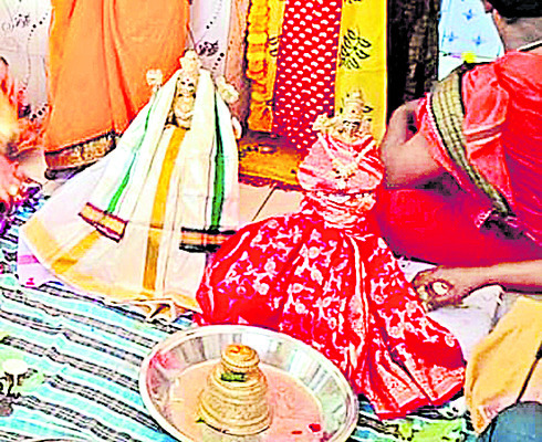 11 నుంచి సూరేపల్లిలో  శివపార్వతుల కల్యాణోత్సవాలు 2