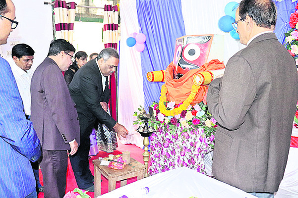 బీజేడీ పార్టీ సంతోష్‌ మిశ్రా రాజీనామా 1