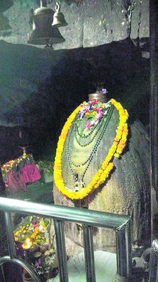 ముందుకు సాగాలి: ముఖ్యమంత్రి2