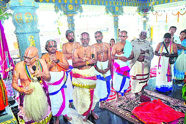 వైభవంగా లక్ష్మీనృసింహ స్వామి కల్యాణోత్సవం3