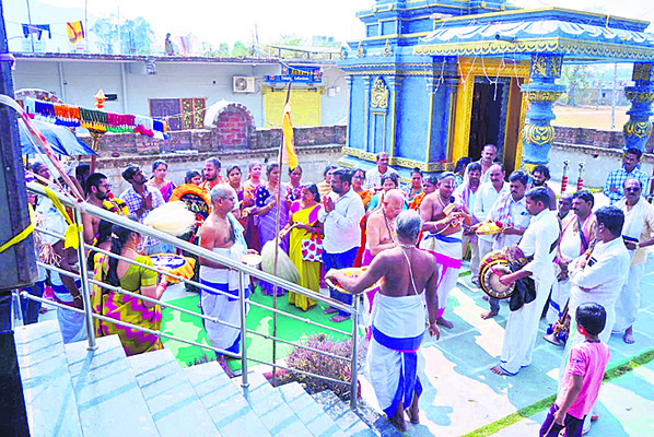 వైభవంగా లక్ష్మీనృసింహ స్వామి కల్యాణోత్సవం4