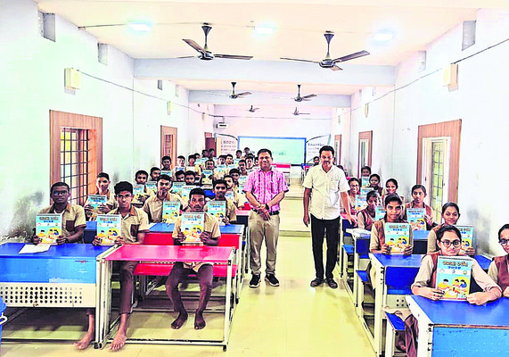 టెన్త్‌ శిక్షణ శిబిరం సందర్శన 1