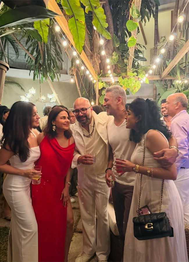 Actress Anshu and Anjala Zaveri Friend Birthday Celebration 10