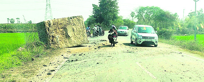 ● వేములవాడలో మాంసం మాయ 2