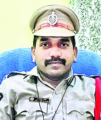 చెలరేగుతున్న చోరులు1