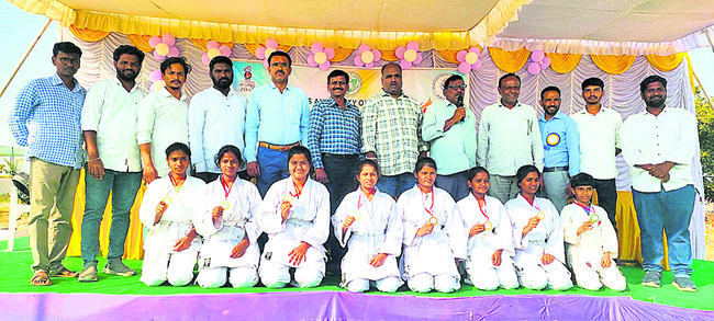 సీఎం కప్‌ రాష్ట్రస్థాయి పోటీలకు ఎంపిక1