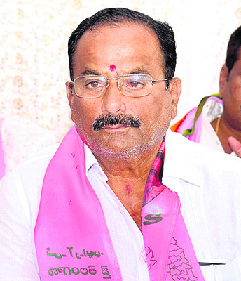 బరిలో వీళ్లు.. దూరంగా వాళ్లు 2