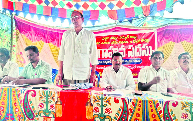 వైభవంగా  గరుడ వాహనసేవ1