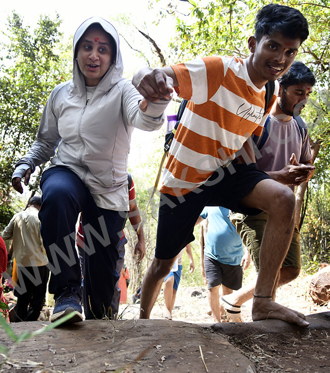 Devotees travel to the Srisailam temple by walk through forest area39