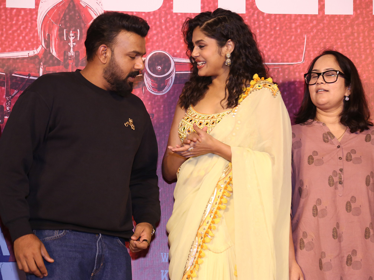 Gayapadda Simham Movie Teaser HD Photos15