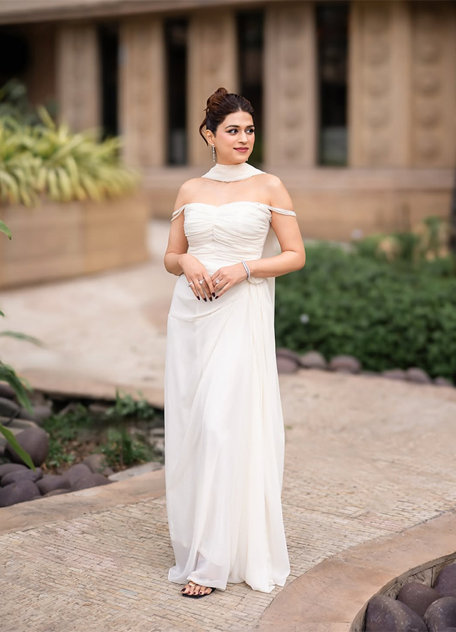 Tollywood Actress Shraddha Das HD Photos22