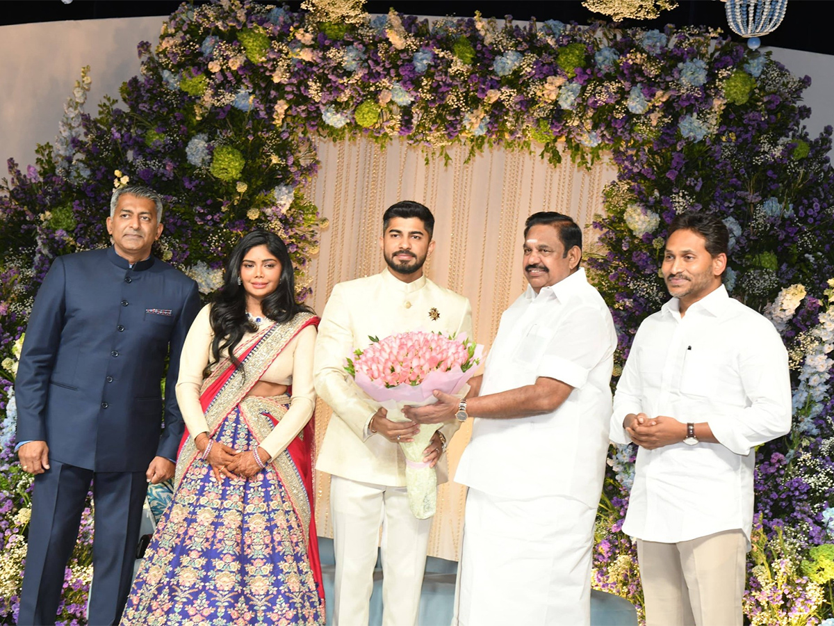 YS Jagan With Thalapathy Vijay Attends Marriage At Chennai2