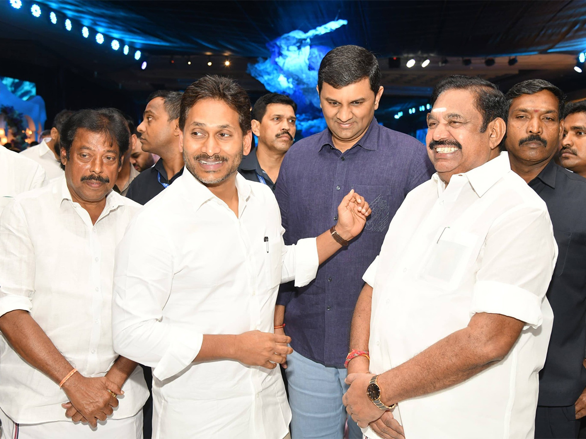 YS Jagan With Thalapathy Vijay Attends Marriage At Chennai3
